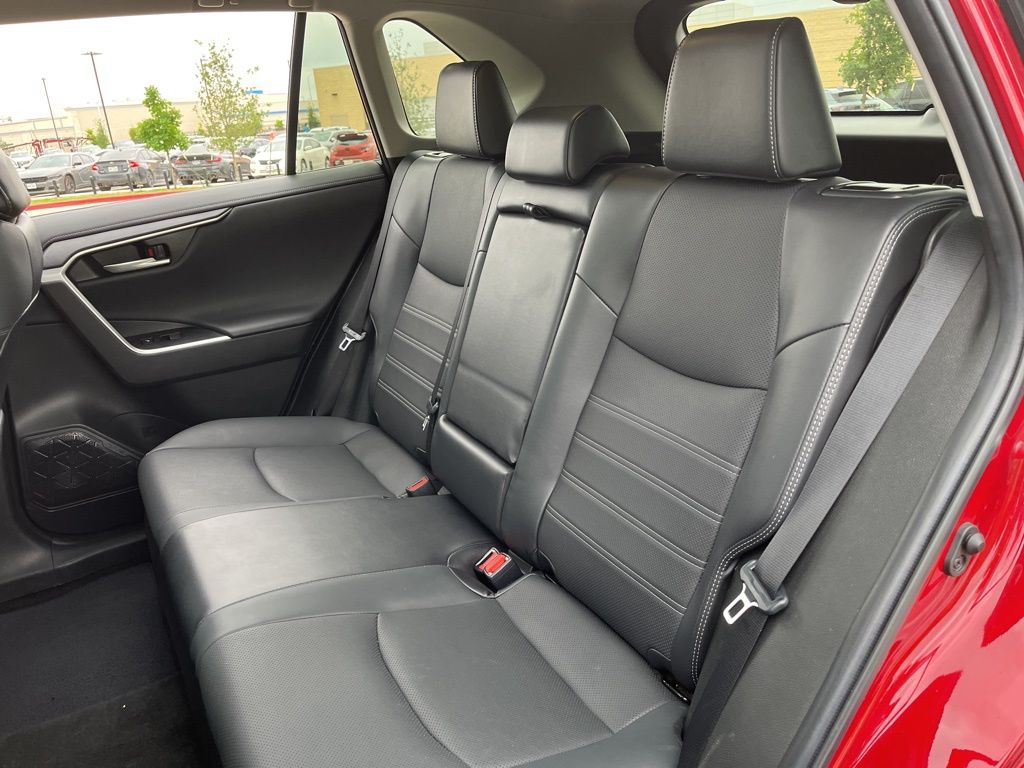 2023 Toyota RAV4 Limited 26