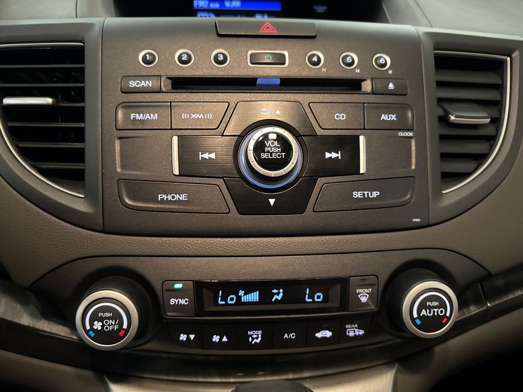 Used 2014  Honda EX-L image 27