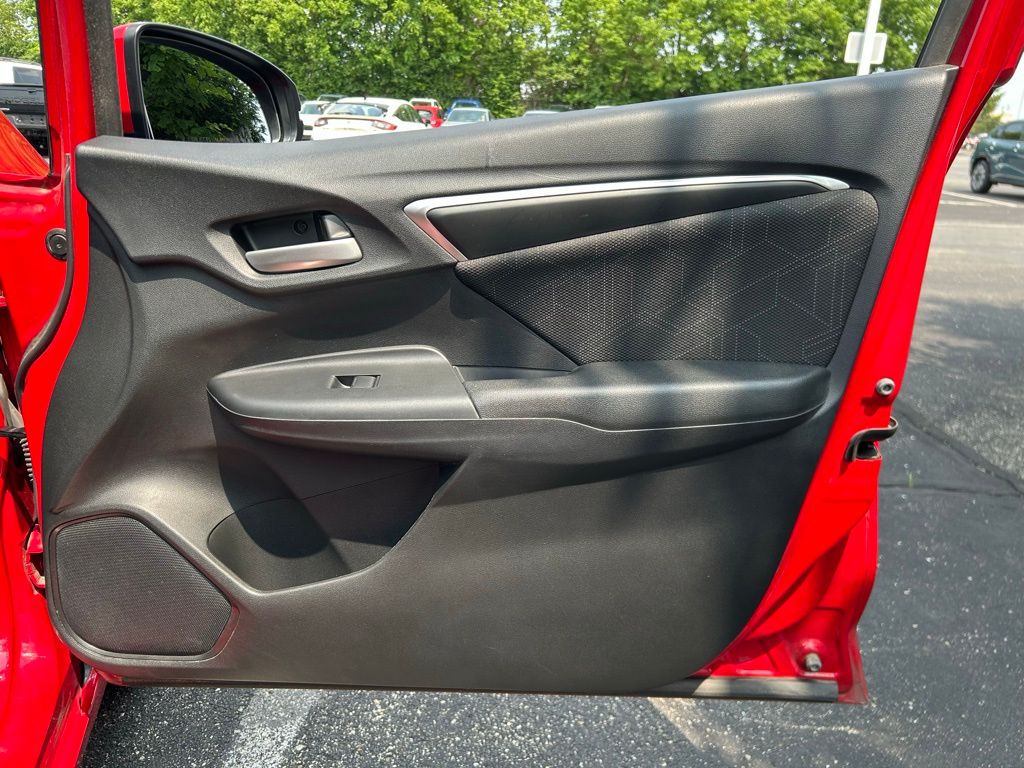 Thumbnail: 2015 Honda Fit - 25