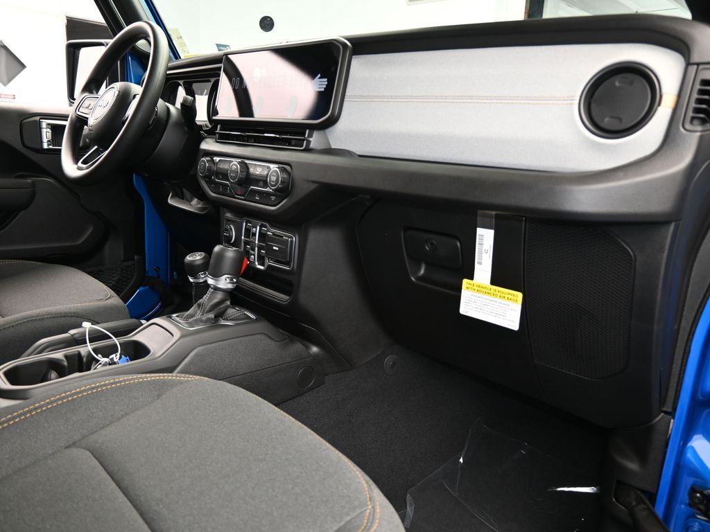 New 2026 hydro blue pearlcoat Jeep Sport image 37