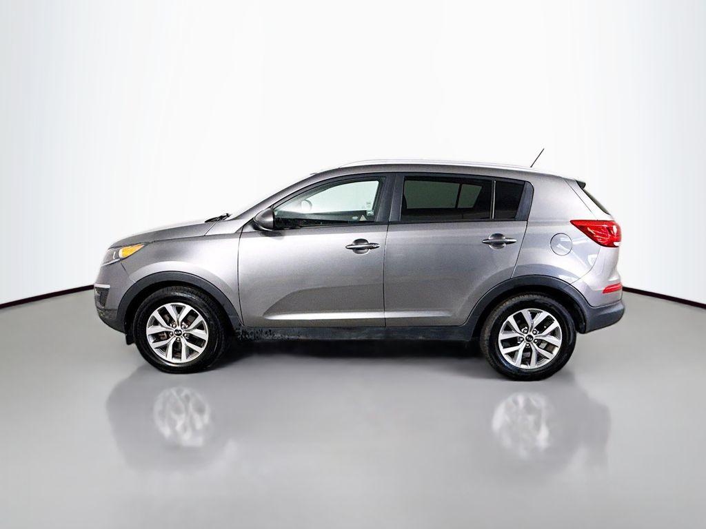 Thumbnail: 2016 Kia Sportage - 8
