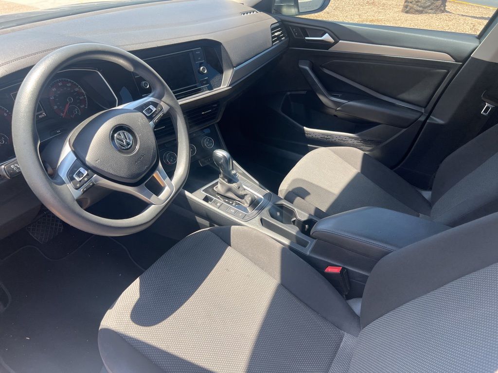 Thumbnail: 2020 Volkswagen Jetta - 5