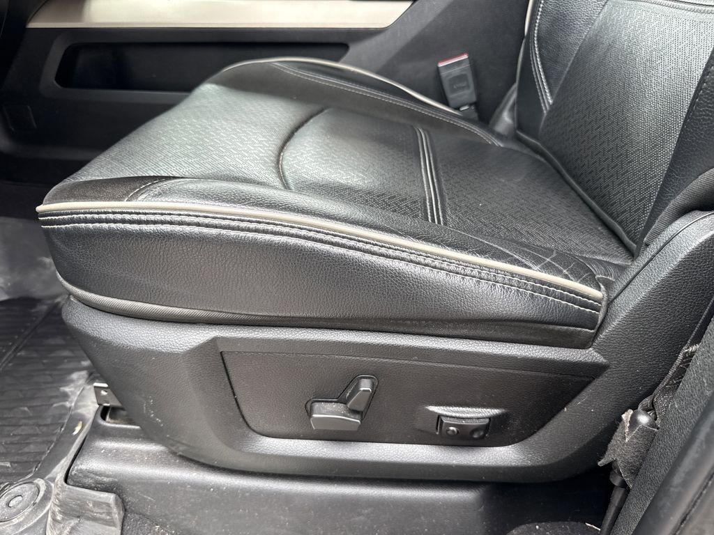 2022 Ram 2500 Laramie Black at Victoria Chrysler Dodge Jeep Ram