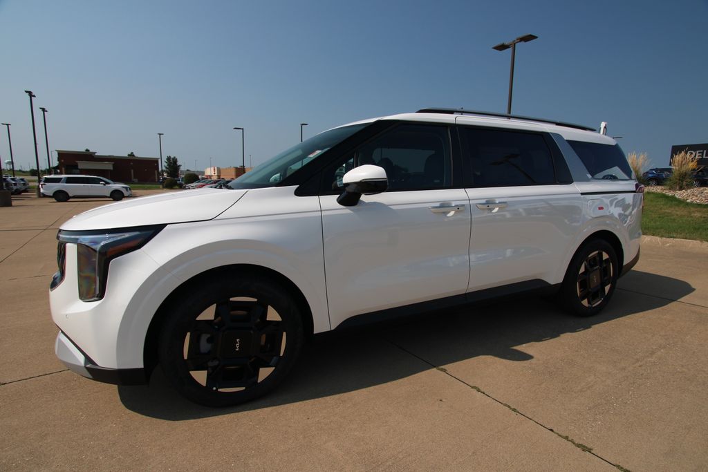 New 2027 Kia Carnival MPV Van