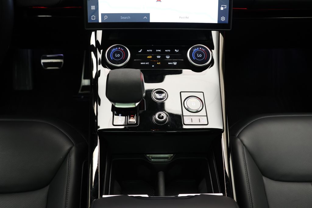 Thumbnail: 2023 Land Rover Range Rover Sport - 21