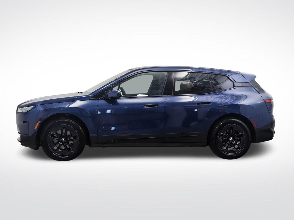 Thumbnail: 2024 BMW iX - 2