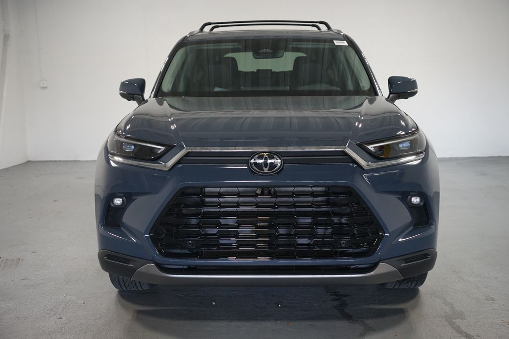 Thumbnail: 2026 Toyota Grand Highlander - 2