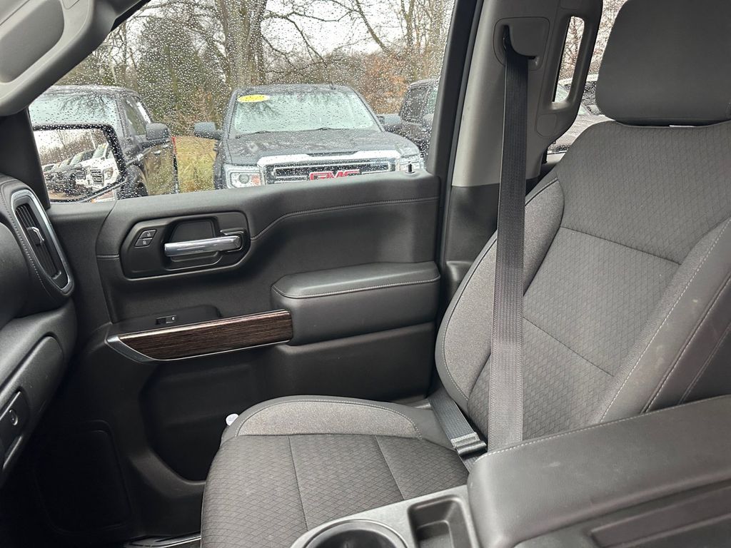 2020 GMC Sierra 1500 SLE 38