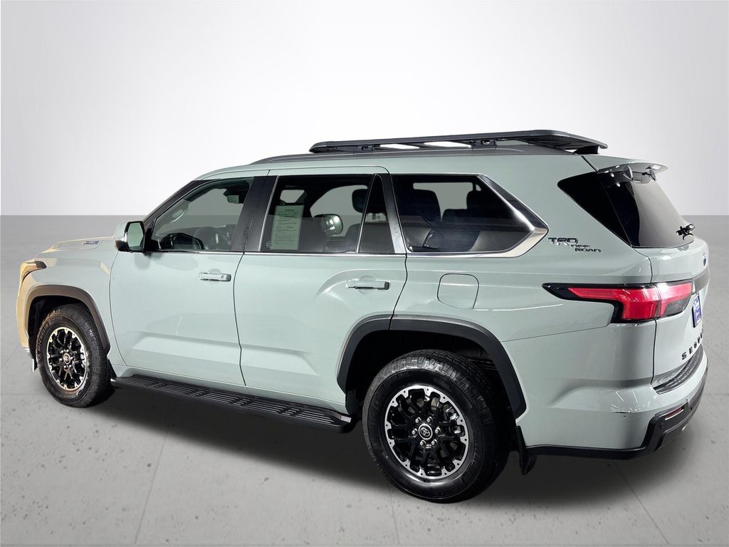 2024 Toyota Sequoia SR5