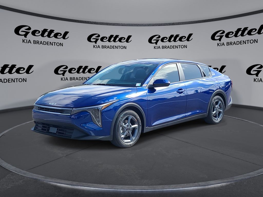 2025 Kia K4 LXS's photo