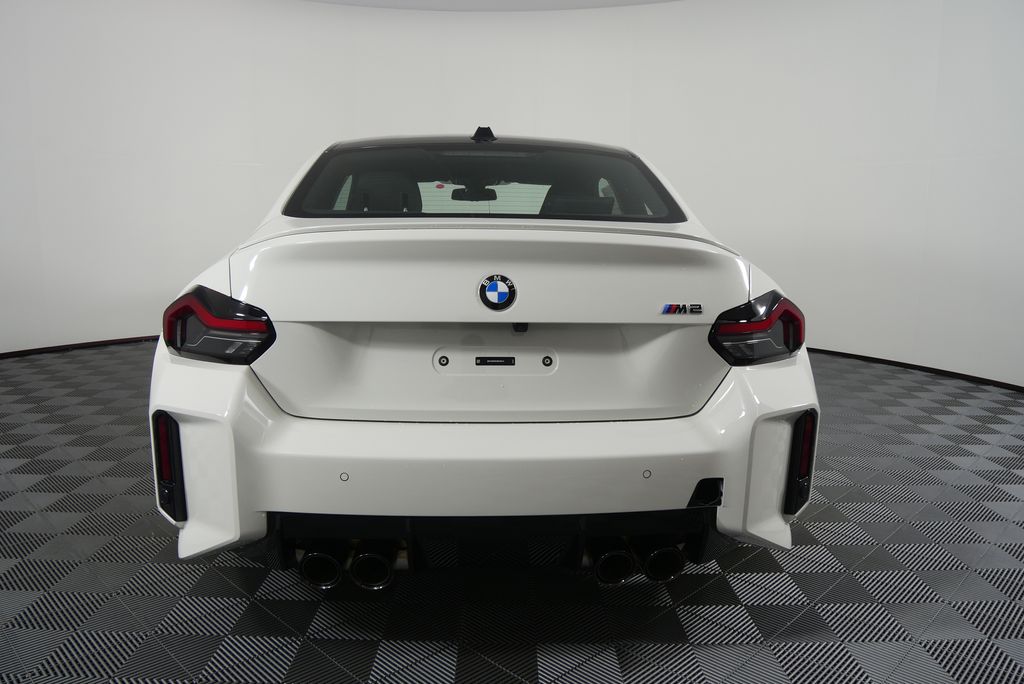 2025 BMW M2  4