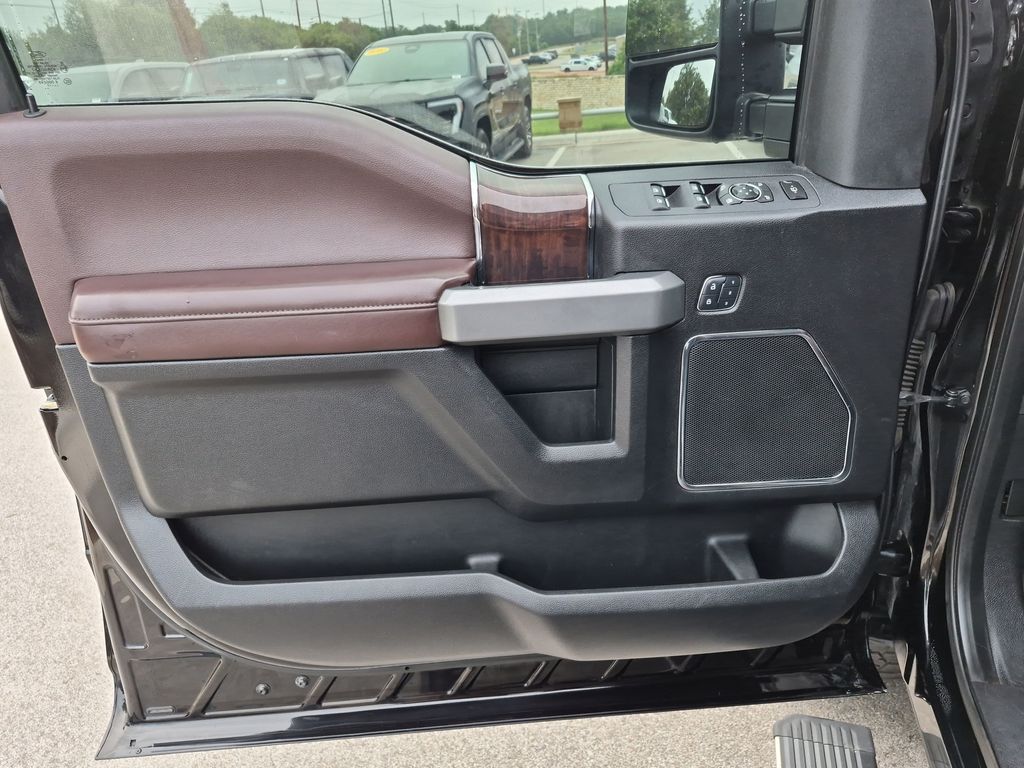 Used Car 2017 Ford F-350sd  Platinum For Sale Under $50,000 In Austin, Texas