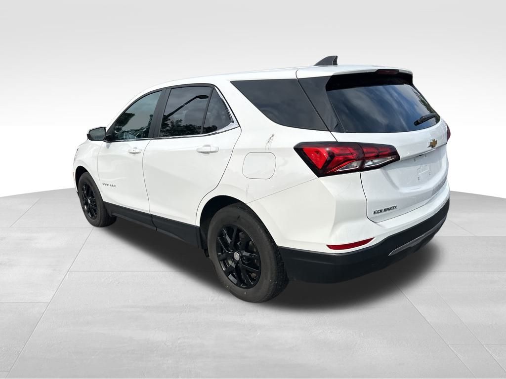 2022 Summit White Chevrolet Equinox LT FWD SUV