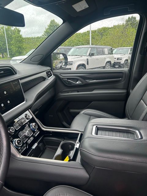 Used 2022 Black GMC Denali image 18