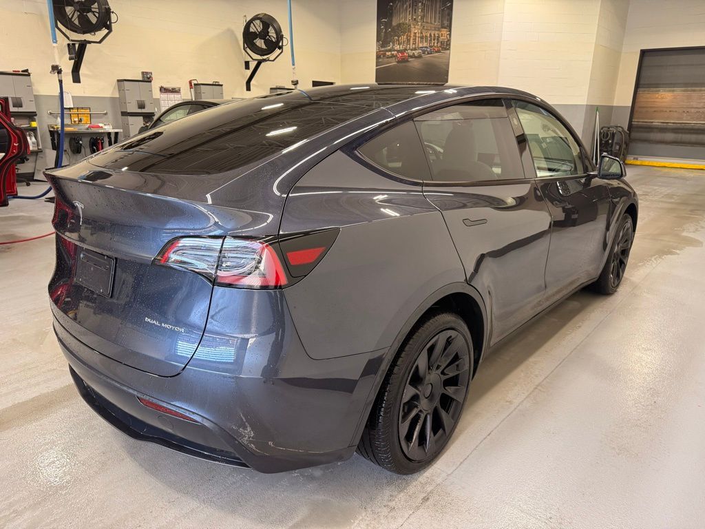 Thumbnail: 2024 Tesla Model Y - 6