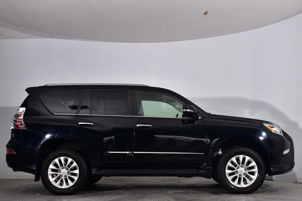 Thumbnail: 2015 Lexus GX - 6