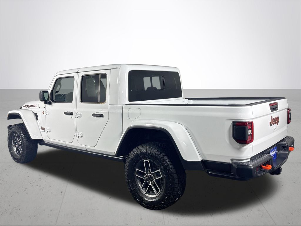2024 Jeep Gladiator Mojave
