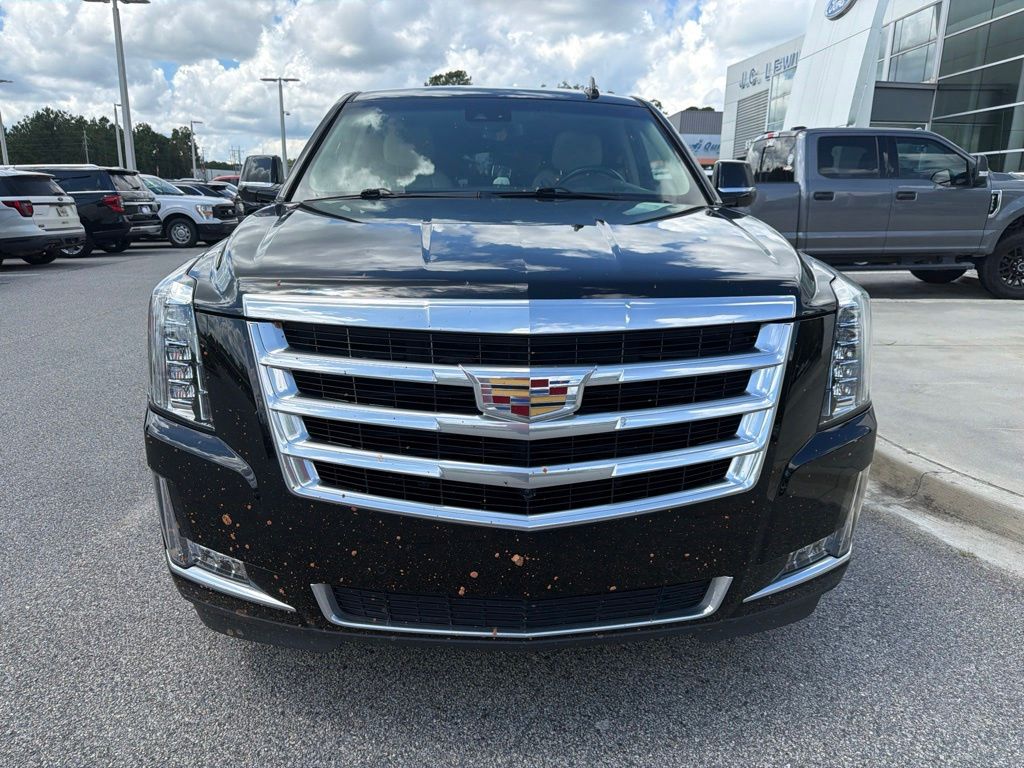 2020 Cadillac Escalade Luxury