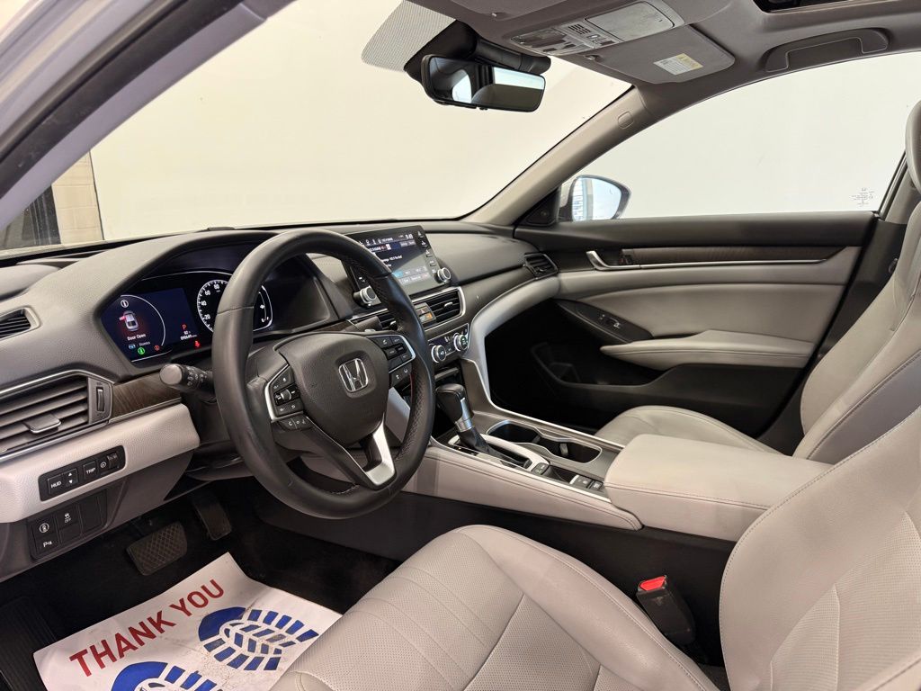 Thumbnail: 2018 Honda Accord - 11
