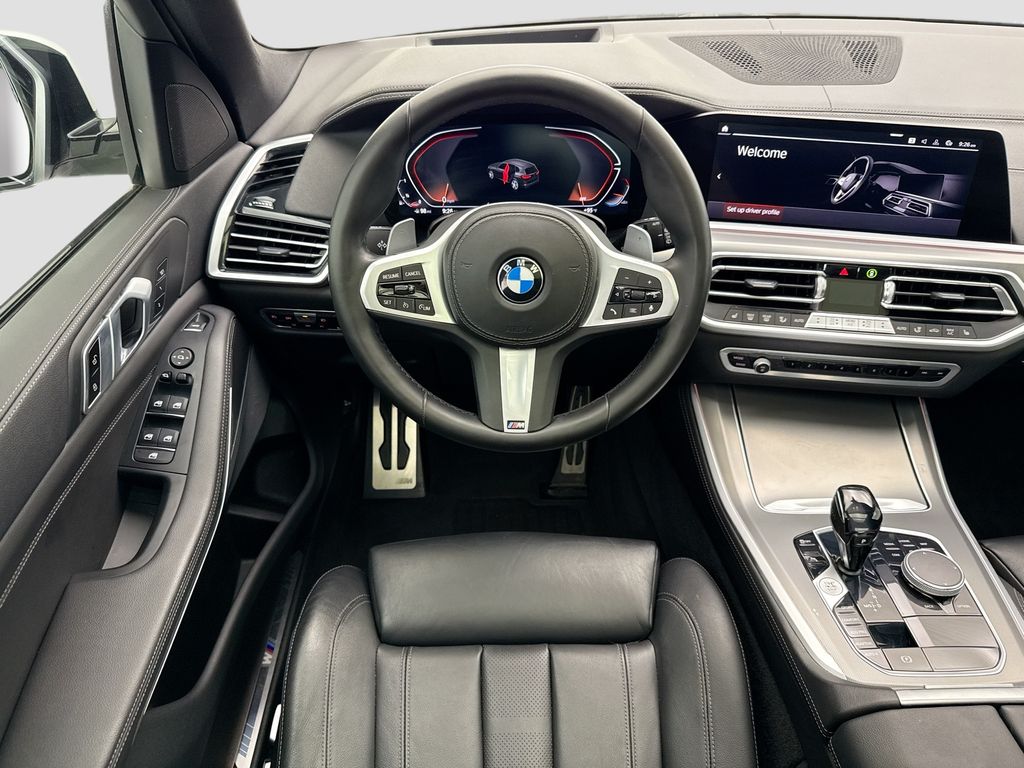Thumbnail: 2021 BMW X5 - 10