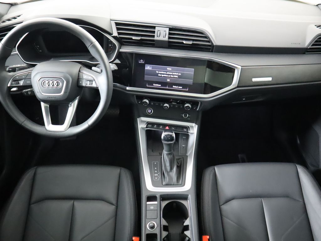 Thumbnail: 2024 Audi Q3 - 13