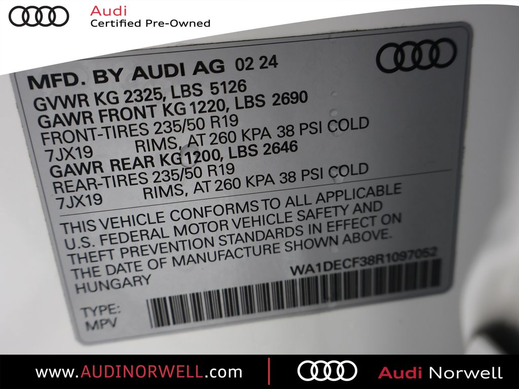 View vehicle photo 3