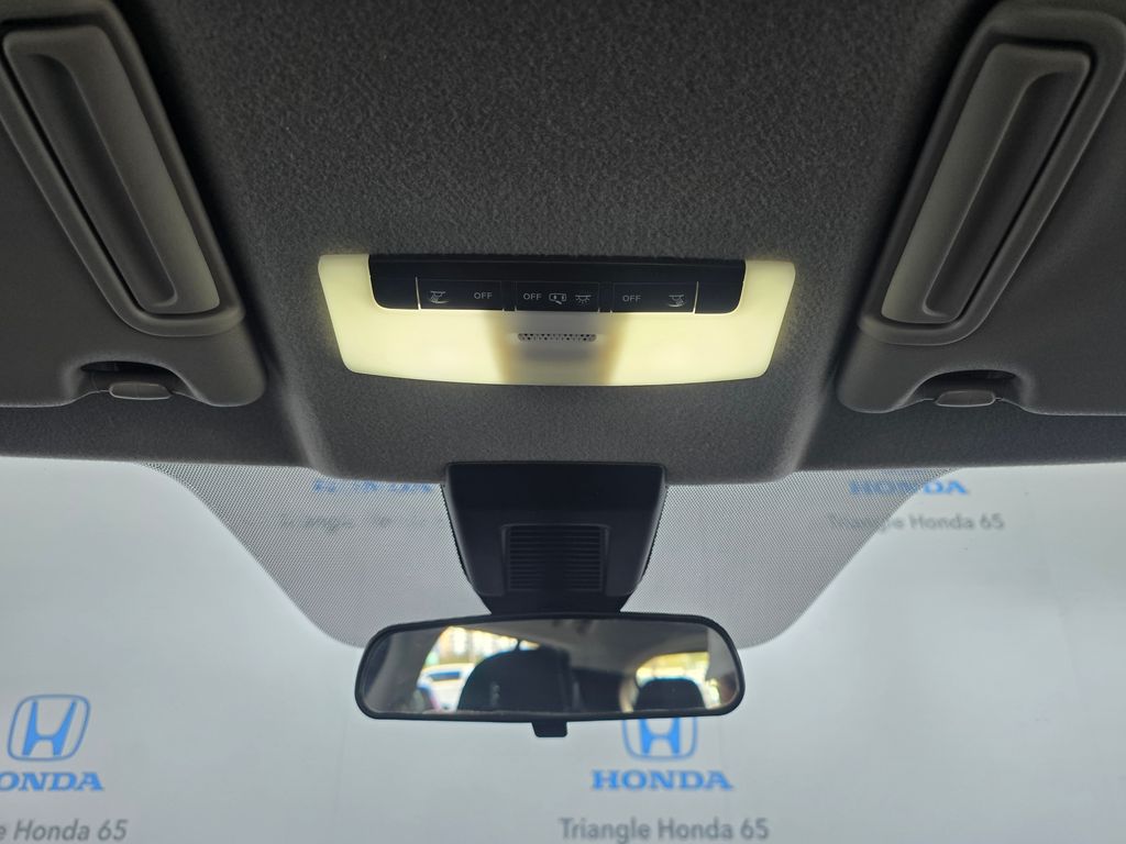 Thumbnail: 2021 Nissan Kicks - 29