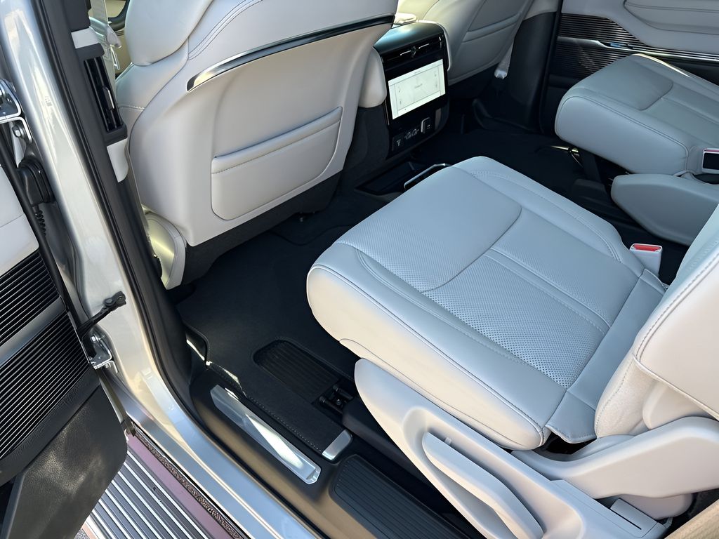 New 2026 Silver Jeep Summit image 20