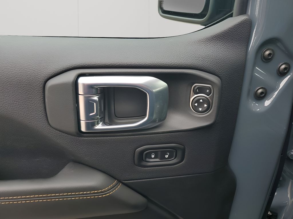 New 2026 Gray Jeep Sahara image 27