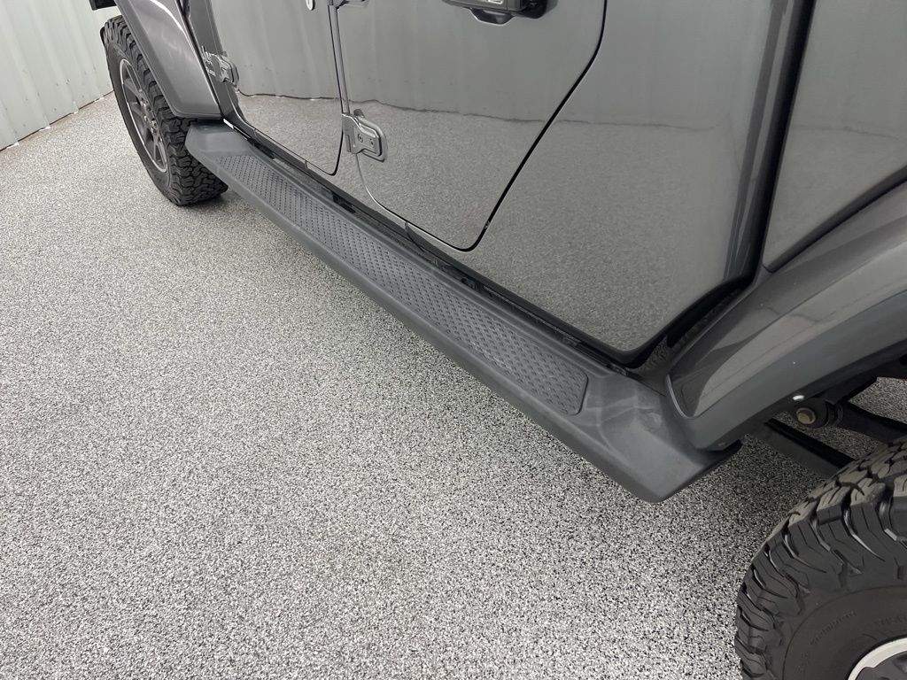 2022 Jeep Gladiator Overland - 8