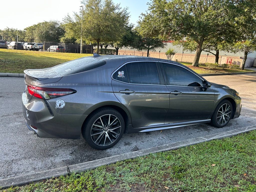 2023 Toyota Camry SE 5