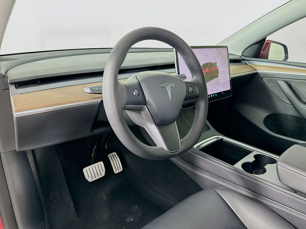 Thumbnail: 2022 Tesla Model Y - 9