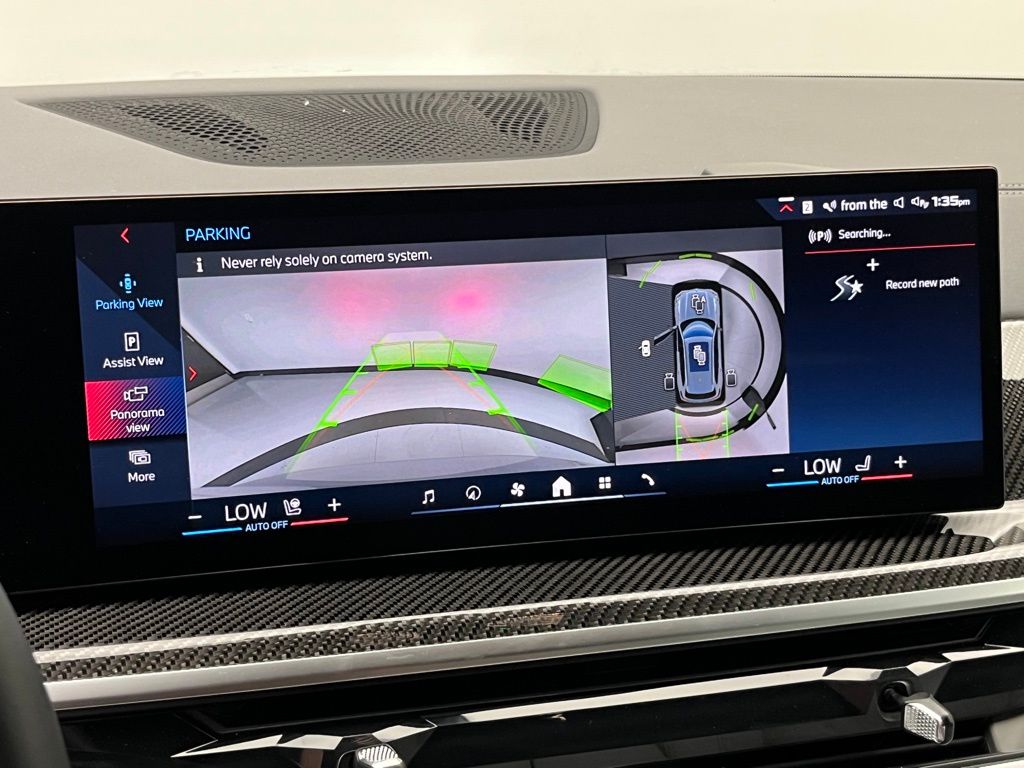 2025 BMW X5 M60i 16