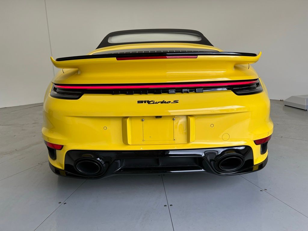 Thumbnail: 2023 Porsche 911 - 30