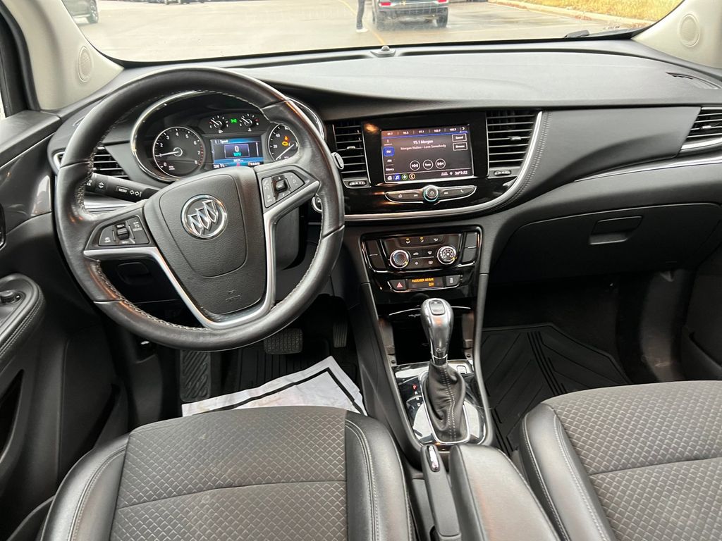 2022 Buick Encore Preferred 9