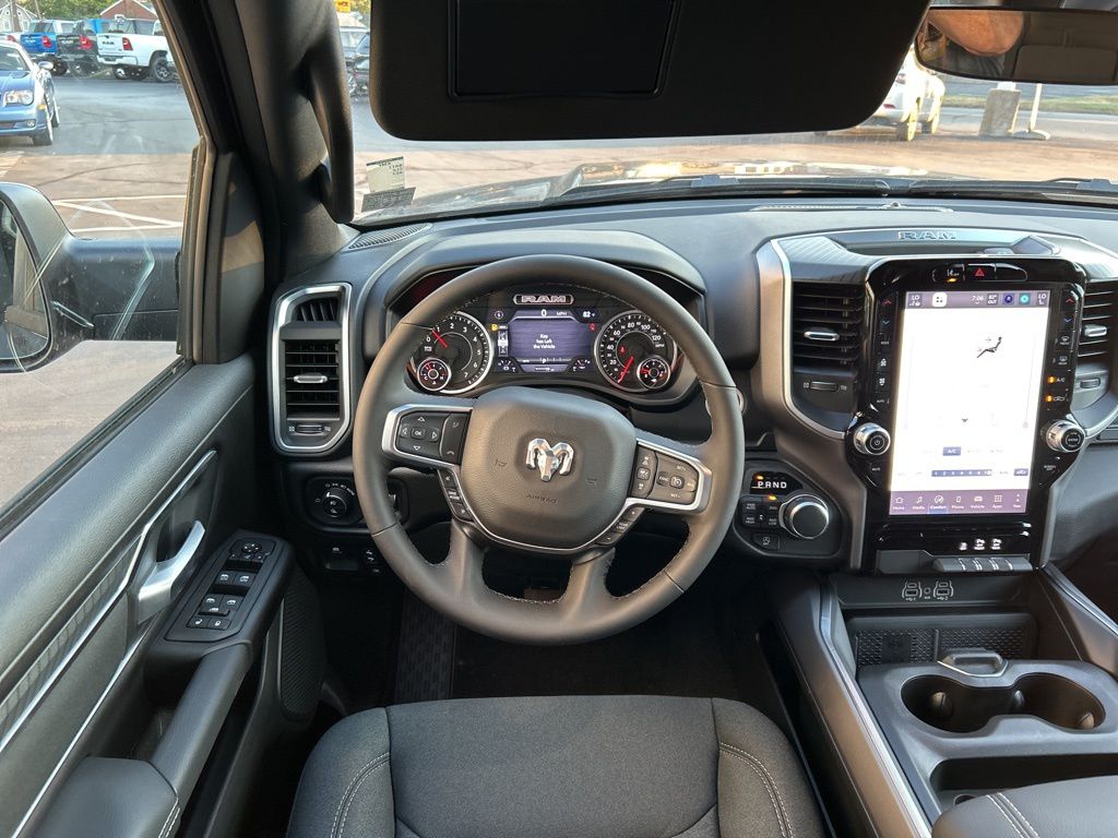 2025 RAM 1500 Big Horn/Lone Star - Photo 16