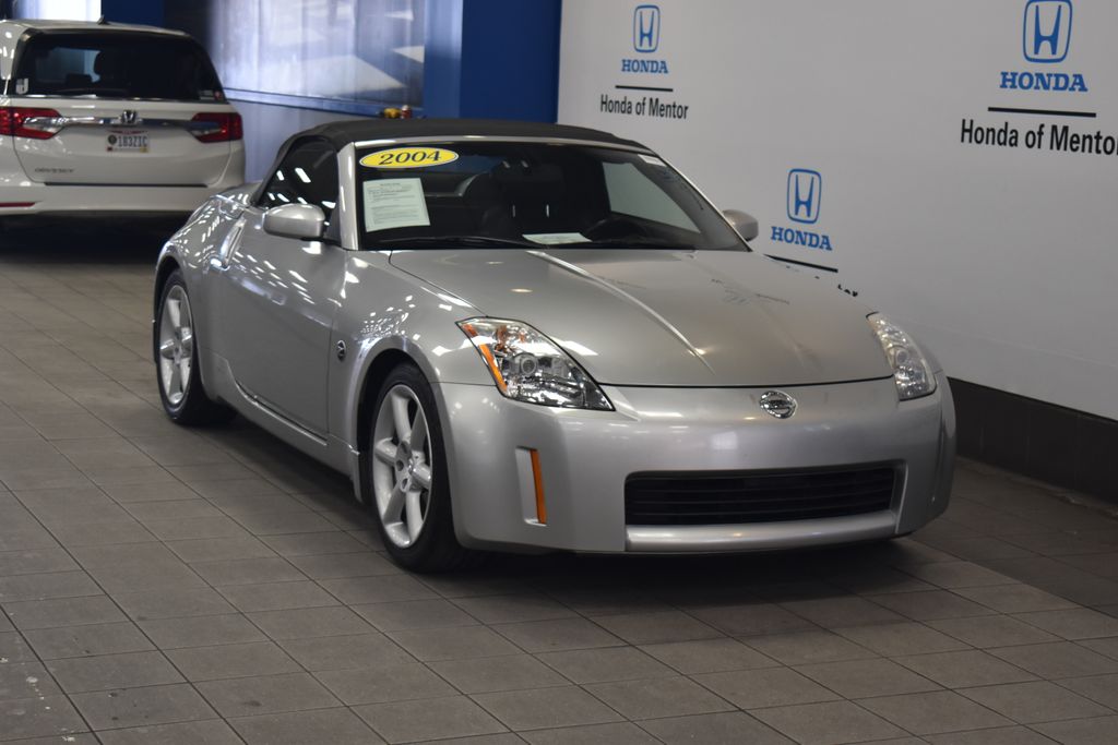 2004 Nissan Z 350Z 8