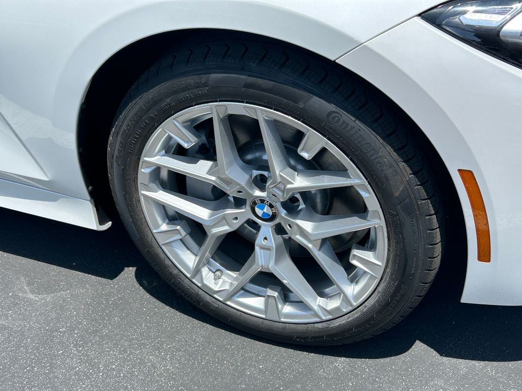 2025 BMW 3 Series 330i xDrive 3
