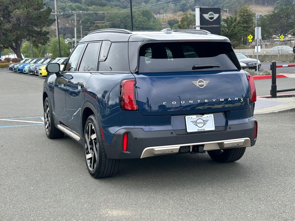 Thumbnail: 2025 MINI Cooper Countryman - 3