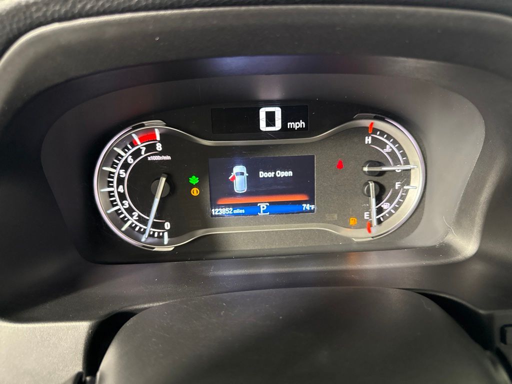 Thumbnail: 2018 Honda Pilot - 18