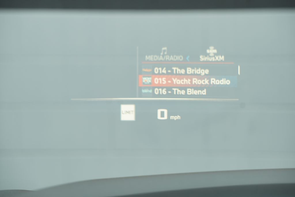 Thumbnail: 2026 BMW 4 Series - 9