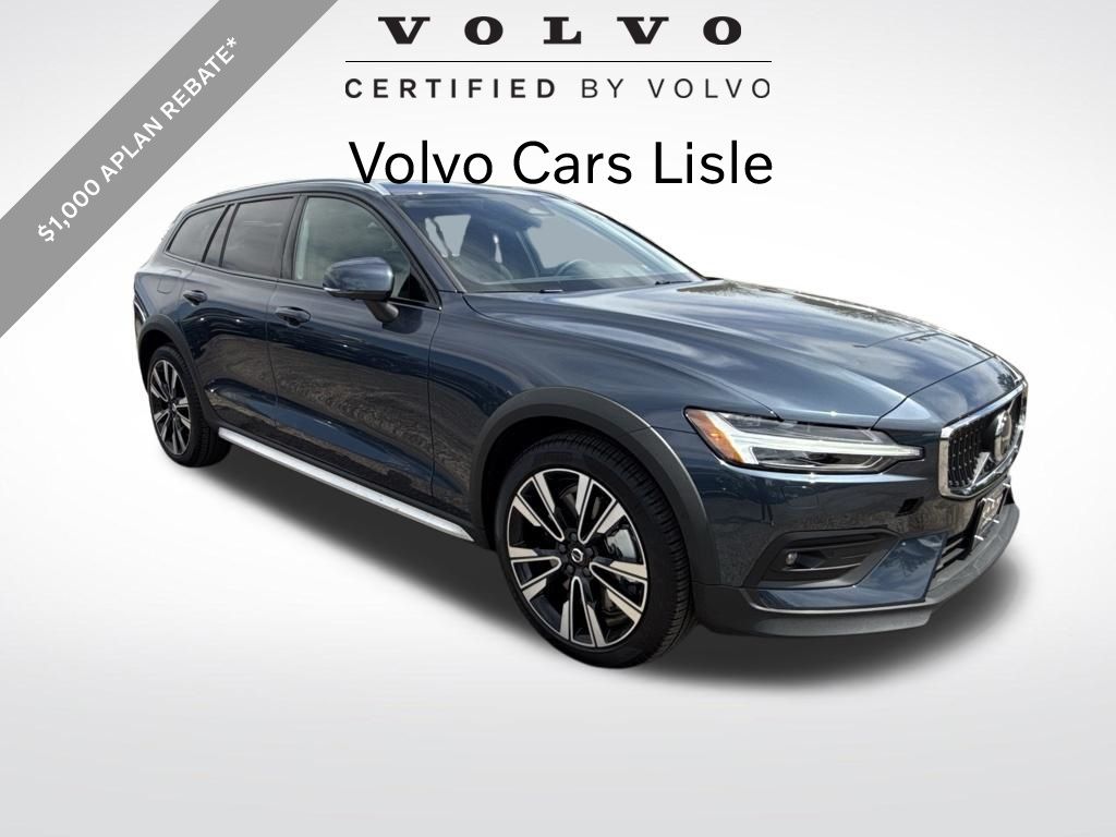 Denim Blue Metallic 2025 Volvo V60 Cross Country B5 Ultra AWD Wagon All-Wheel Drive Automatic