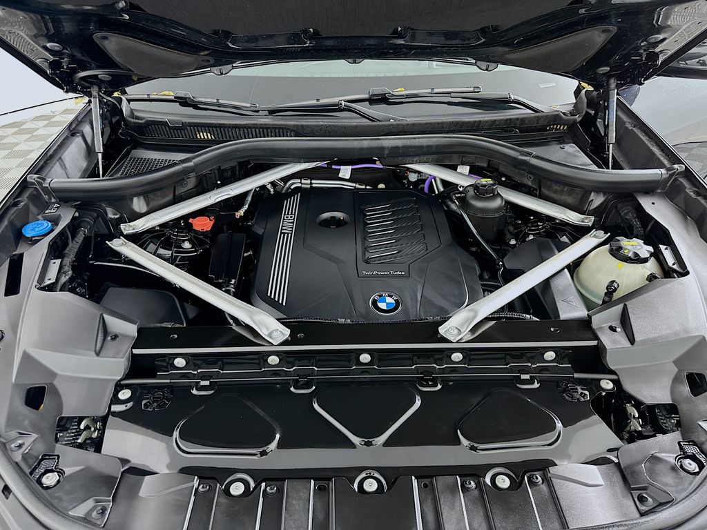 Thumbnail: 2023 BMW X5 - 31