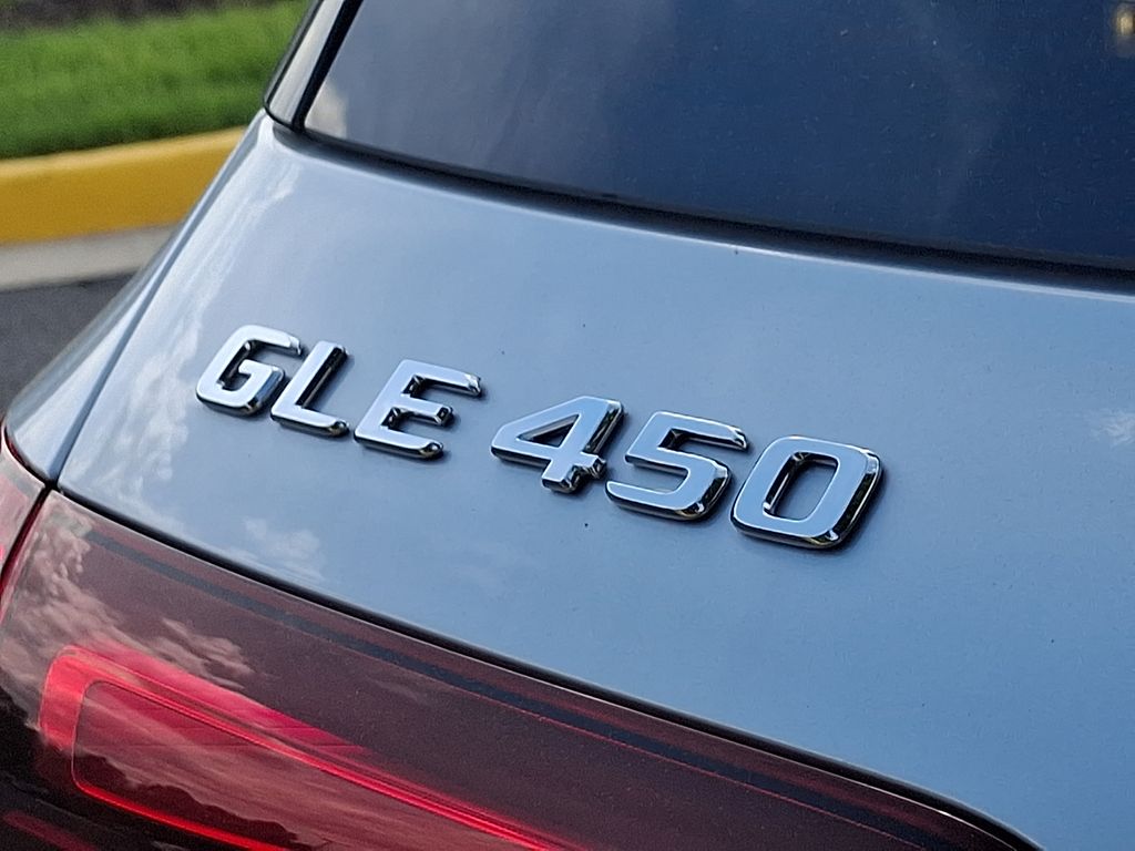 Thumbnail: 2026 Mercedes-Benz GLE - 29