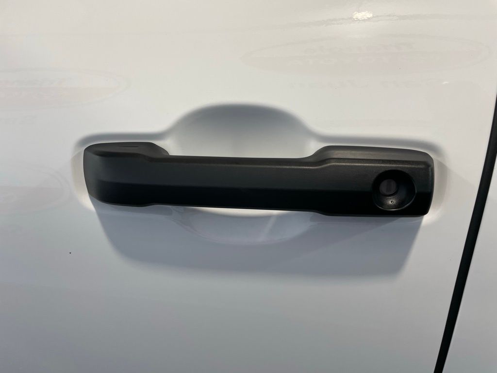 New Car 2025 Toyota Tundra Hybrid  Trd Pro For Sale Under $100,000 In San Juan, Puerto Rico