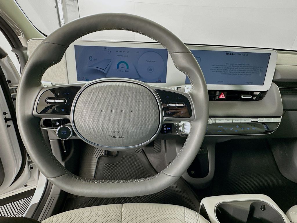 Thumbnail: 2023 Hyundai Ioniq 5 - 11
