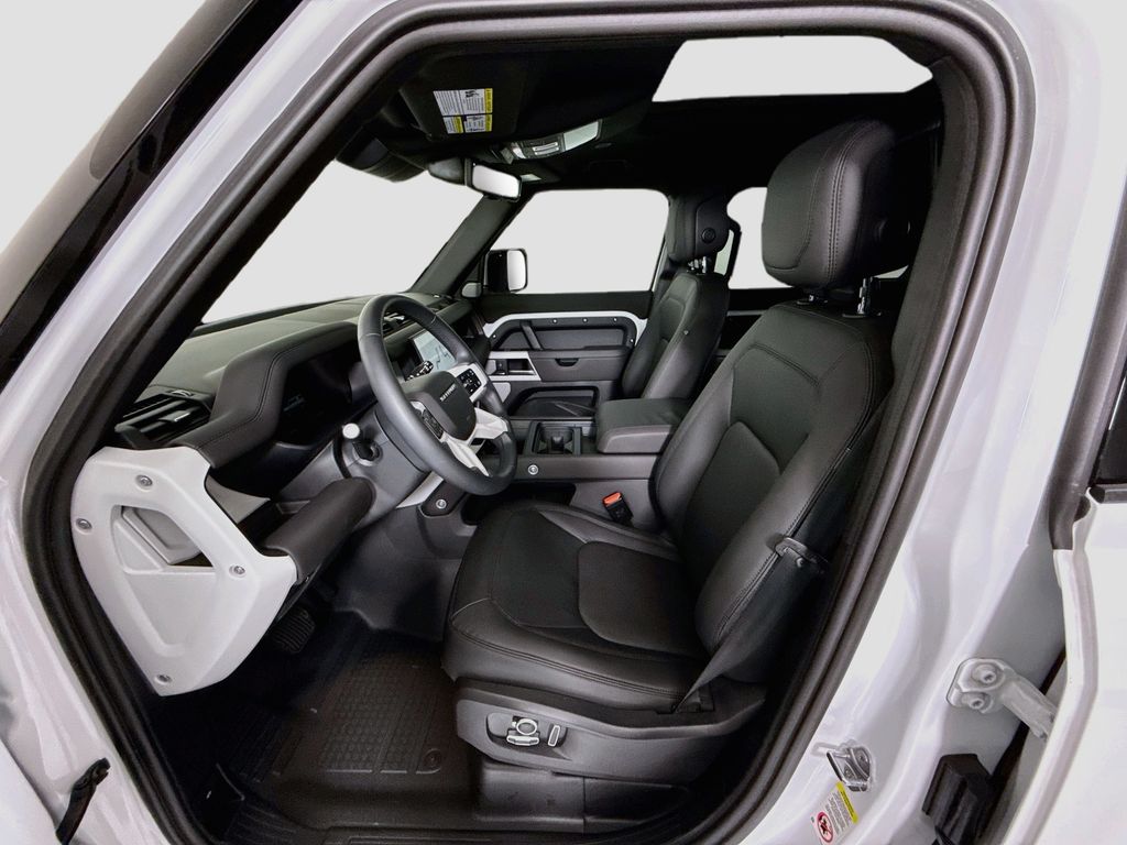 Thumbnail: 2024 Land Rover Defender - 19