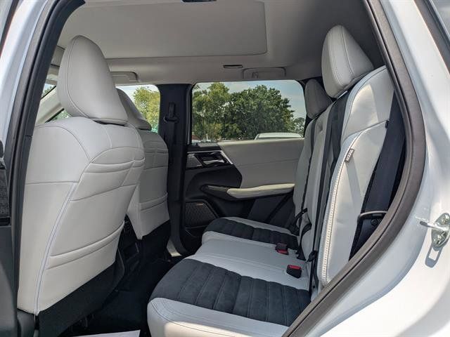 Used 2025 Mitsubishi Outlander SUV