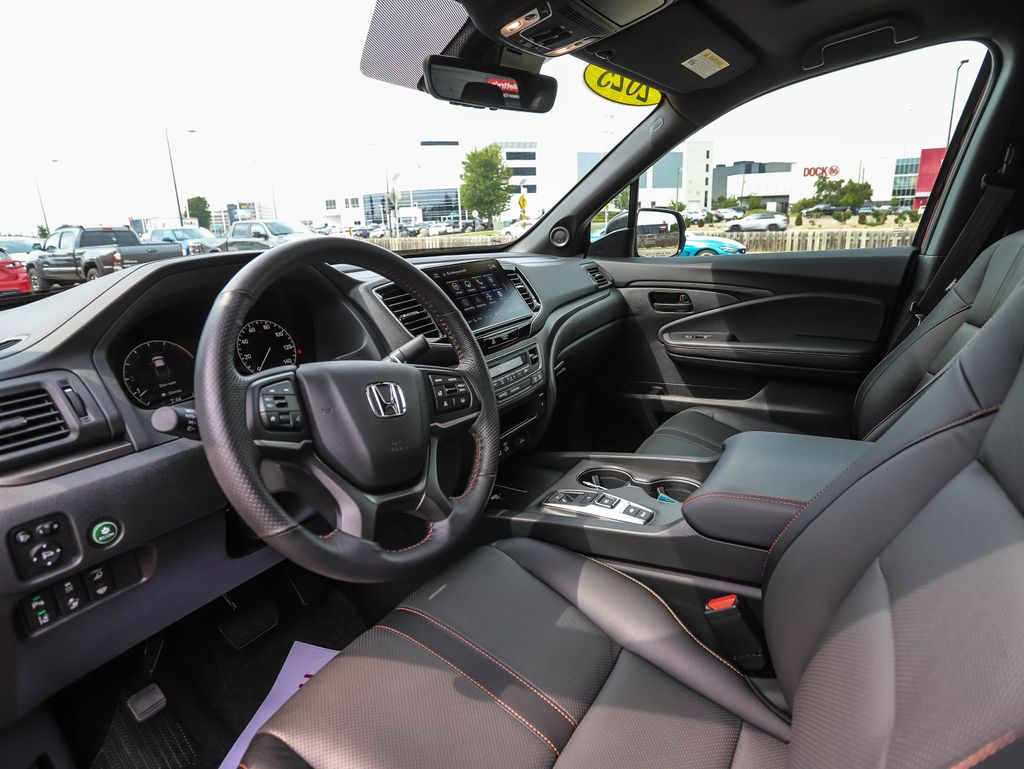 Thumbnail: 2025 Honda Ridgeline - 10