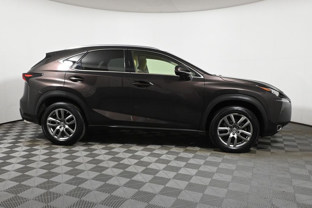 2015 Lexus NX 200t 8